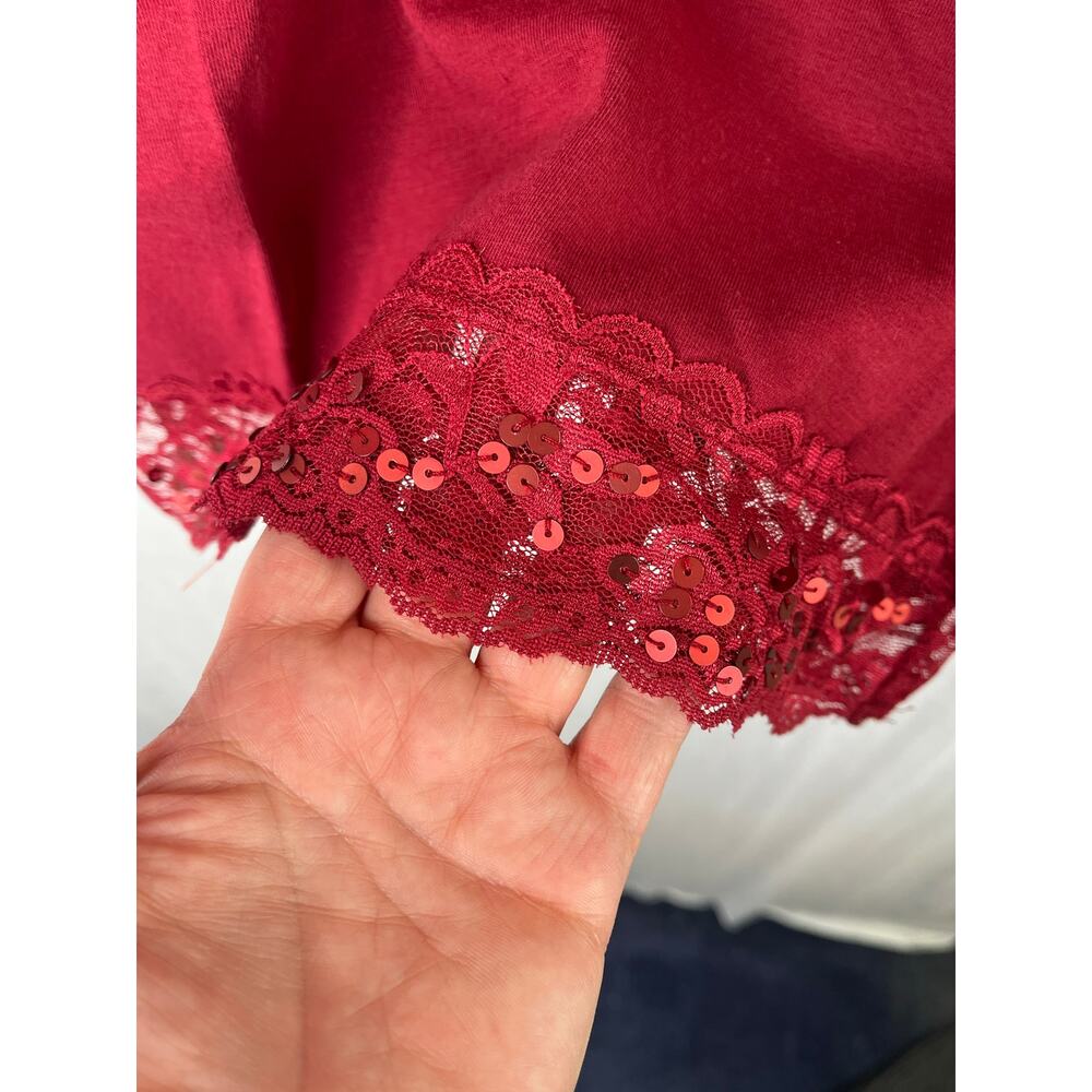 Rue 21 lace and sequined trimmed tank, red, size XL, EUC - Picture 4 of 7